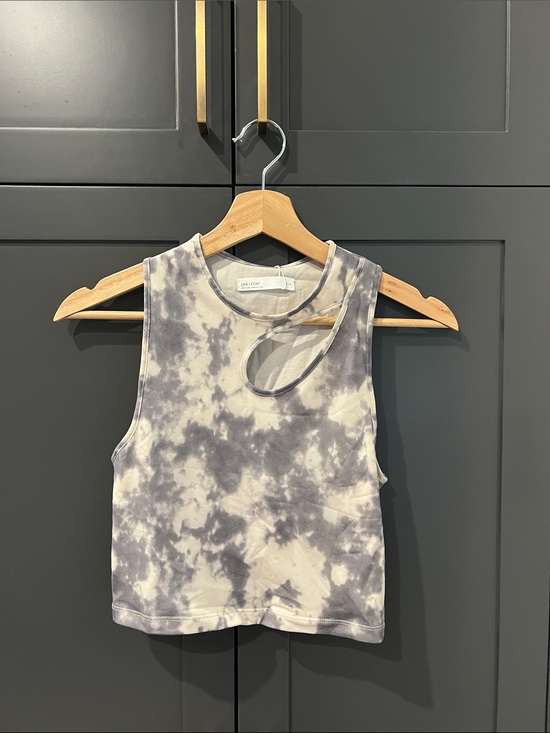 OAK + FORT Tops - OAK + FORT Women's Gray & Cream Tie-Dye Cutout Tank